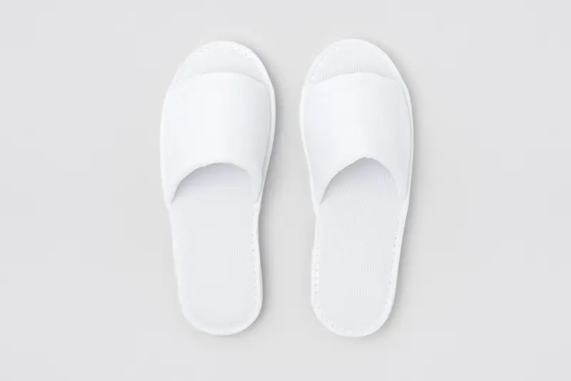 P-LONDON · otevřená špička · bílá · 29,5 cm