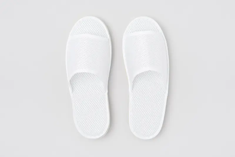 RIO SPA · otevřená špička · bílá · 28,5 cm